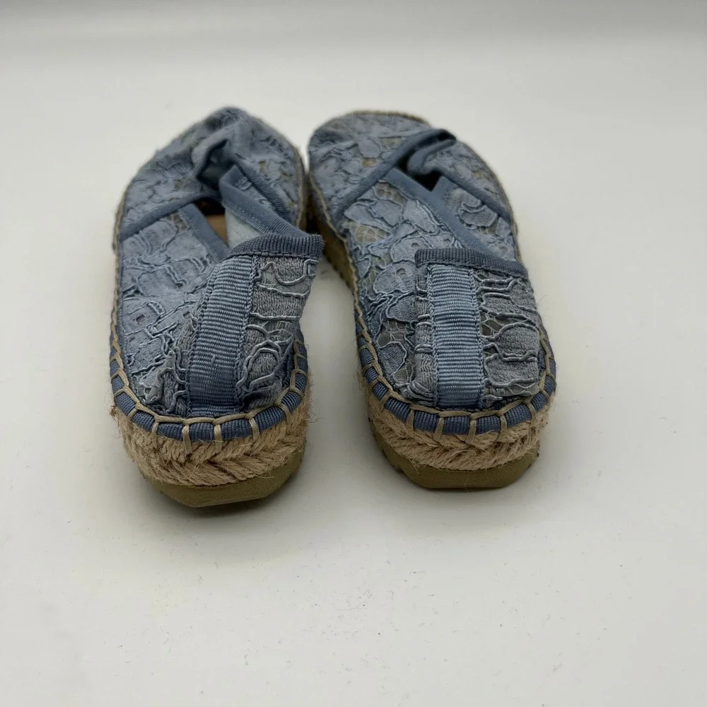 Karl Lagerfeld Paris Blue Lace Espadrille Flats Womens Size 5.5M‎ 35.5B Slip On